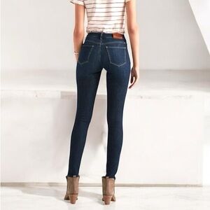 Lucky Brand Sasha Super Skinny Jeans Size 0/25 Dark Blue